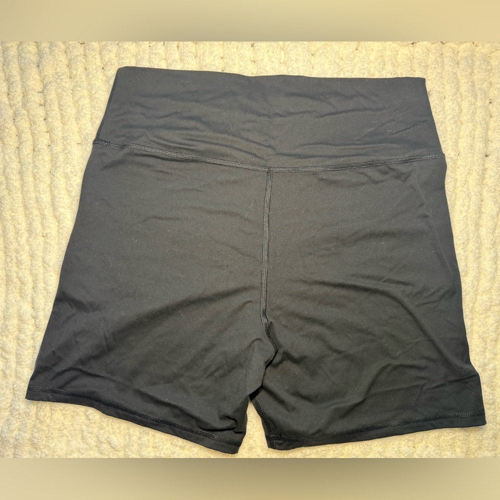 nuuds Women's Black Bike Shorts